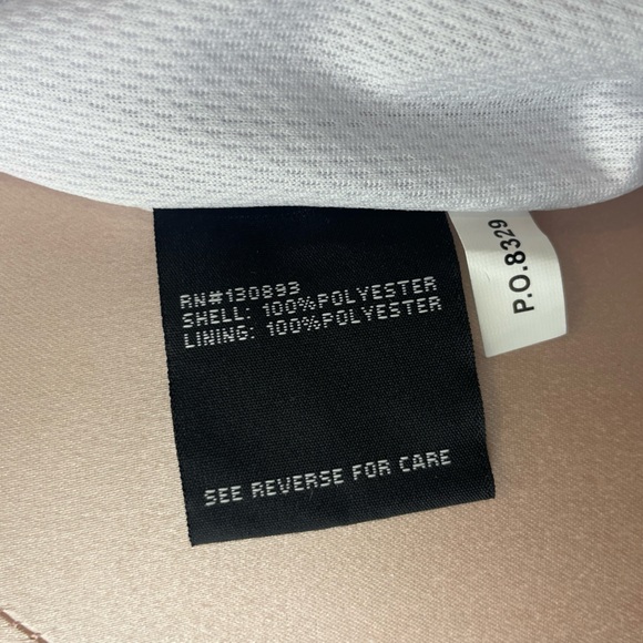 NWT New Balance Women's White Windbreaker Jacket - Size: Medium - Picture 6 of 11